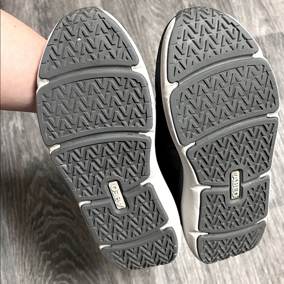 Abeo Momentum Shift Grey Met women’s size 9, comfy knit sneakers, lightweight - Picture 14 of 16